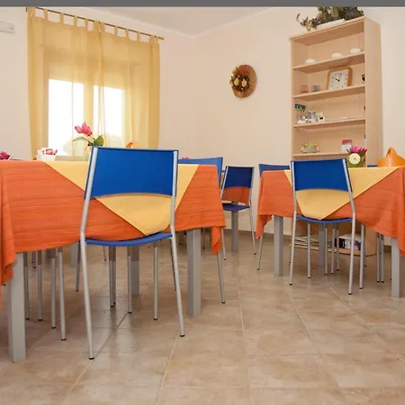 Fittacamere Iside 3*