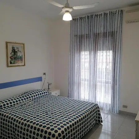 Pensionat Fittacamere Iside 3*